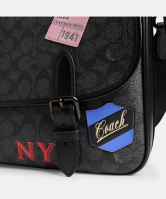 美品 コーチ メッセンジャーバッグ キャンバス 斜め掛け シグネチャー 公式】COACH – コーチ | チャーター フラップ クロスボディ 24